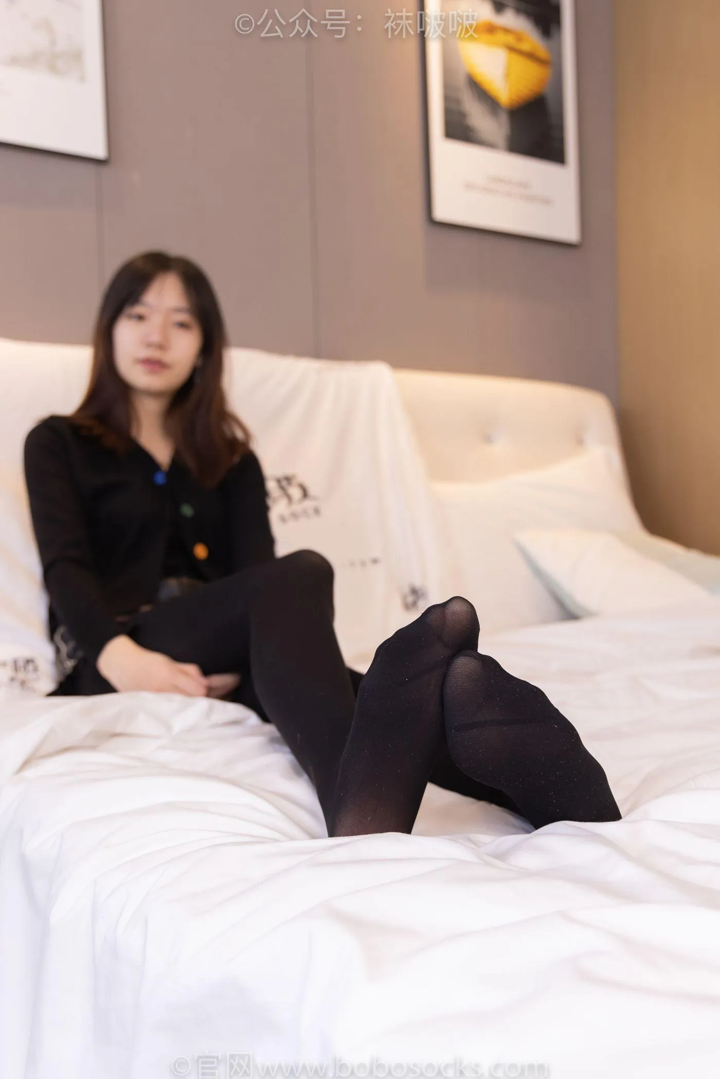 [BoBoSocks袜啵啵]NO.072 小甜豆-两双长靴、厚黑丝、厚肉丝 [144P]插图4